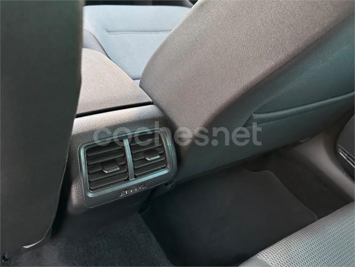 VOLKSWAGEN Golf Advance 1.6 TDI 85kW 115CV 5p.