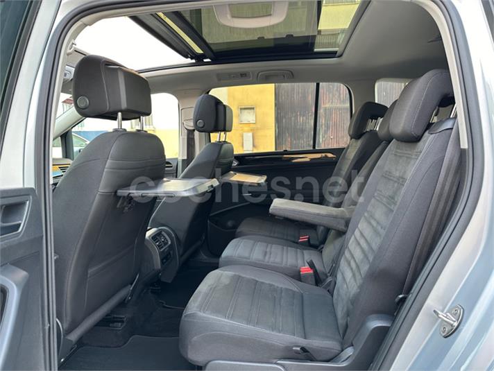 VOLKSWAGEN Touran Sport 2.0 TDI 110kW 150CV 5p.