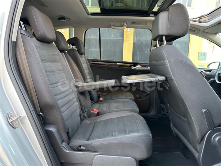 VOLKSWAGEN Touran Sport 2.0 TDI 110kW 150CV 5p.