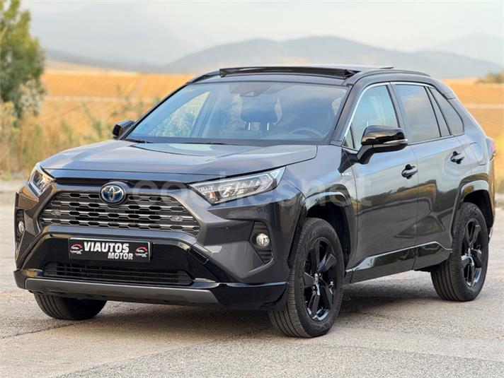 TOYOTA Rav4 2.5l 220H Advance Plus