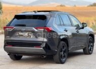 TOYOTA Rav4 2.5l 220H Advance Plus