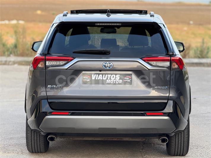 TOYOTA Rav4 2.5l 220H Advance Plus