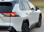 TOYOTA Rav4 2.5l 220H Luxury 4WD