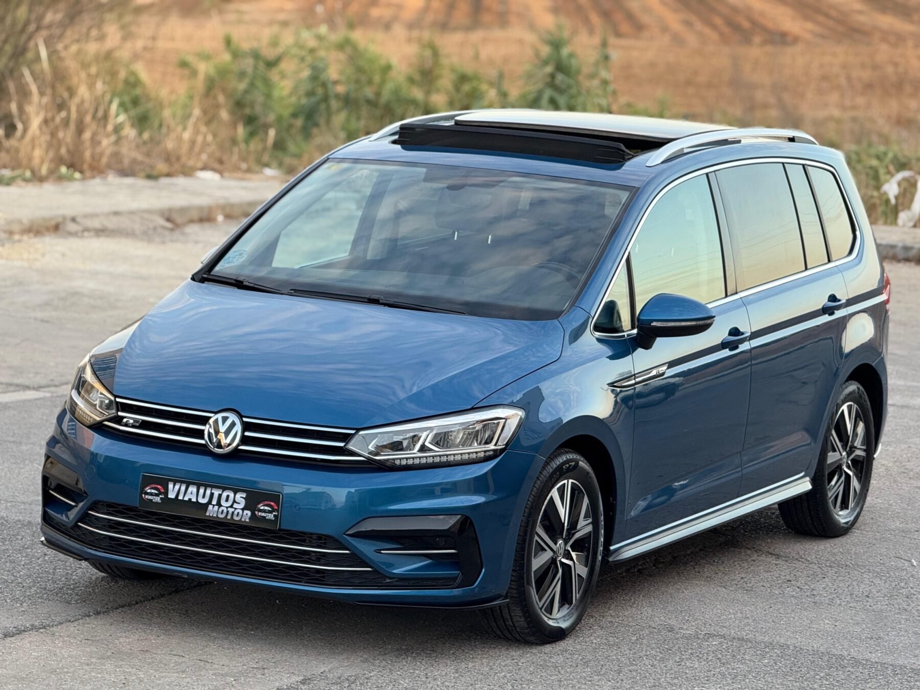 VOLKSWAGEN Touran Sport 2.0 TDI DSG