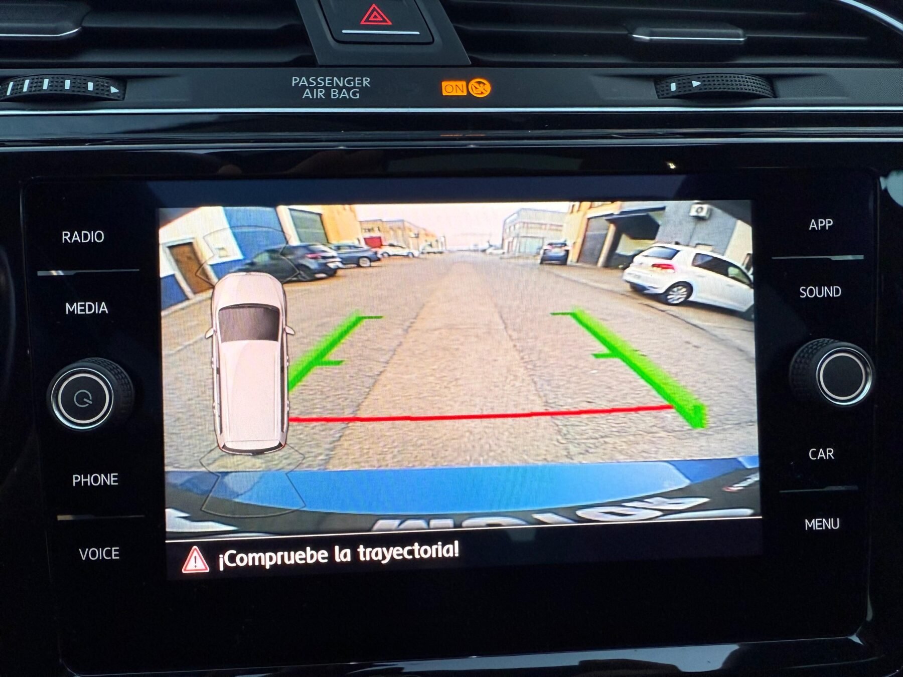 VOLKSWAGEN Touran Sport 2.0 TDI DSG