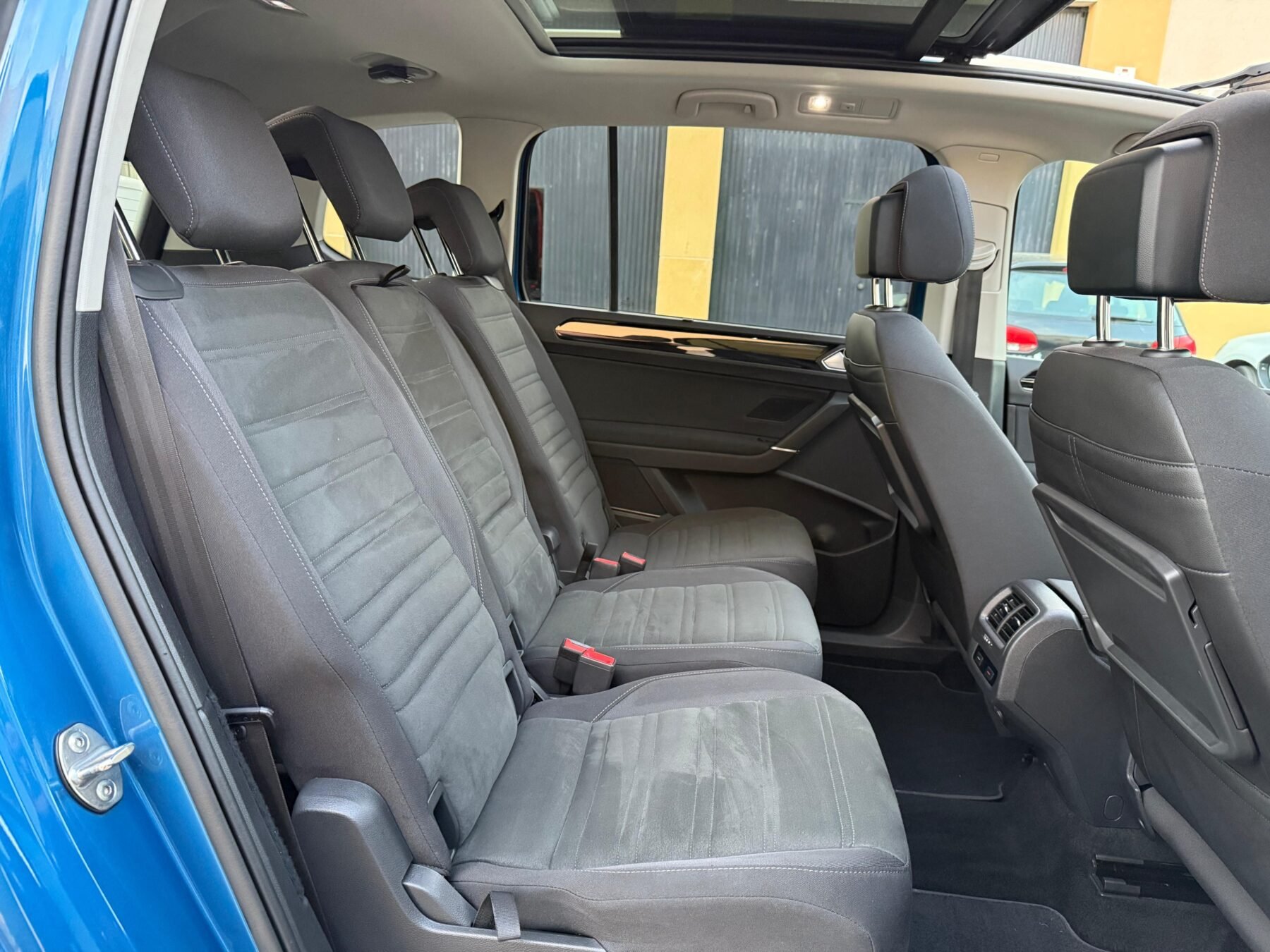 VOLKSWAGEN Touran Sport 2.0 TDI DSG