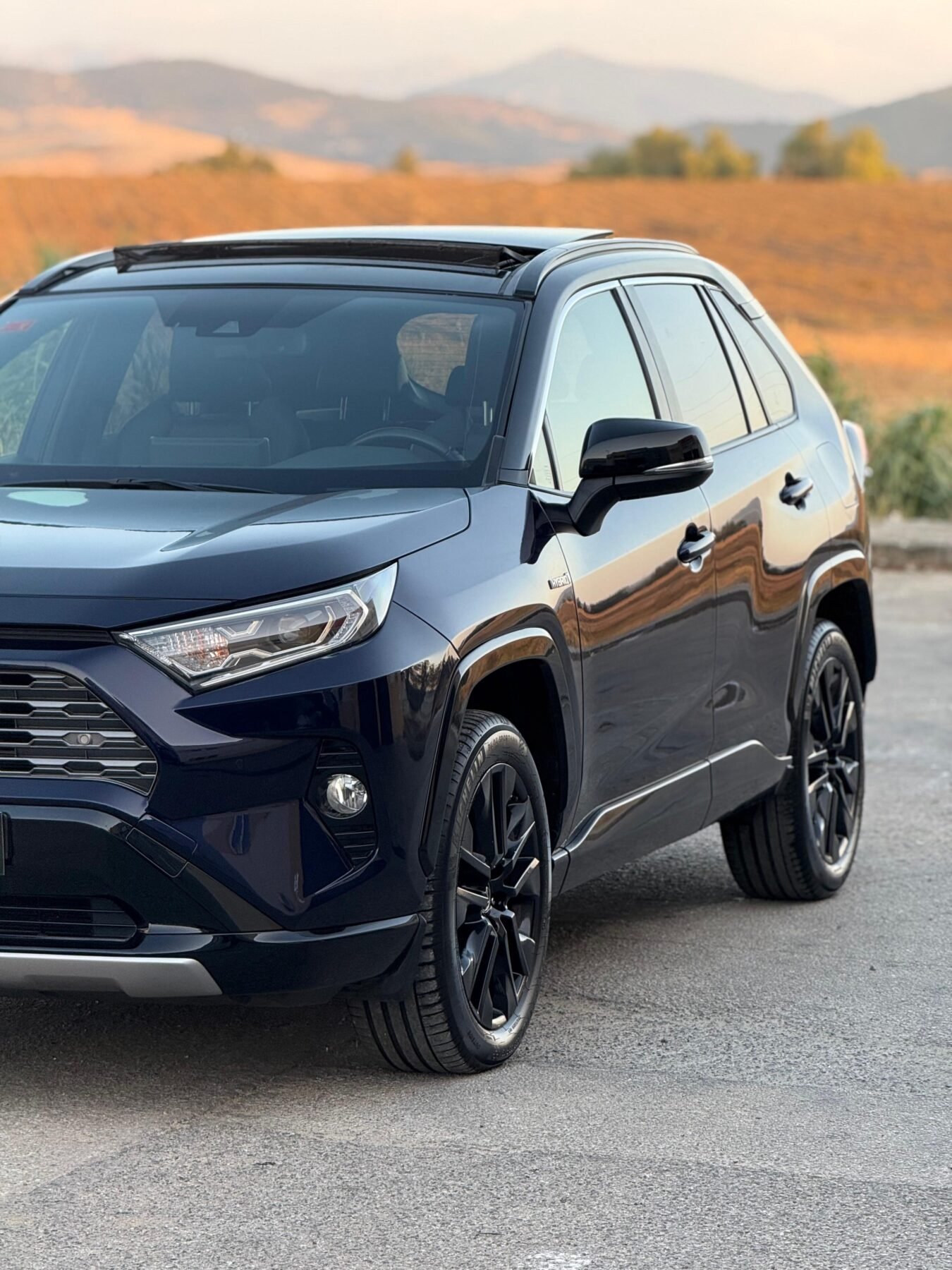 TOYOTA Rav4 2.5l 220H Style 4WD