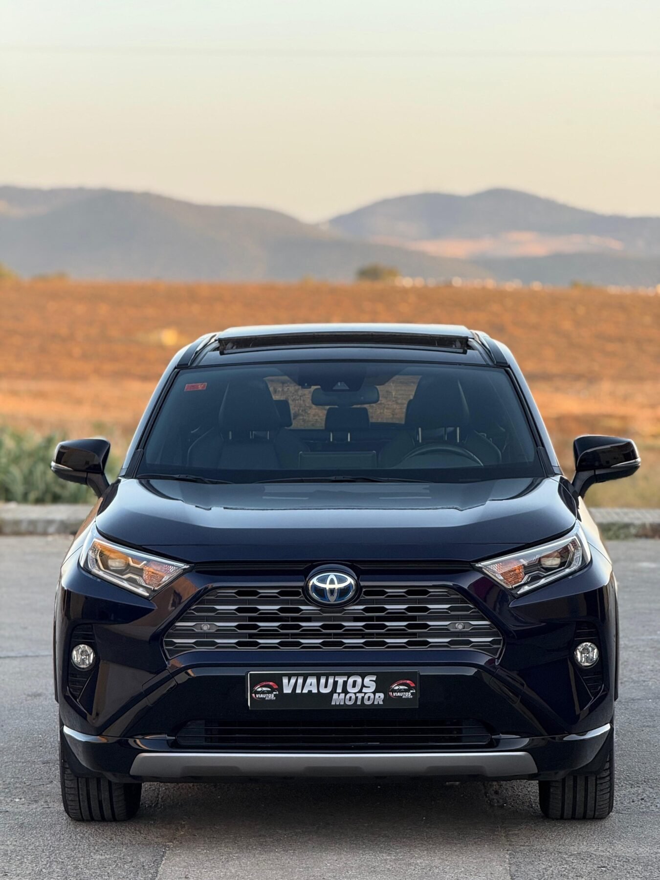 TOYOTA Rav4 2.5l 220H Style 4WD