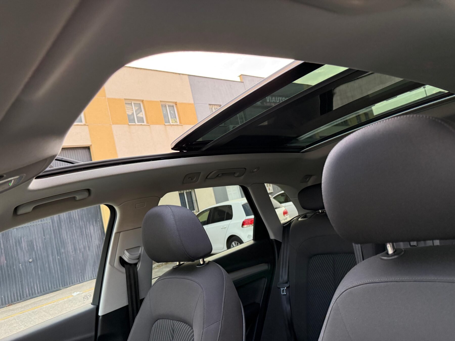 AUDI Q5 S line 2.0 TDI