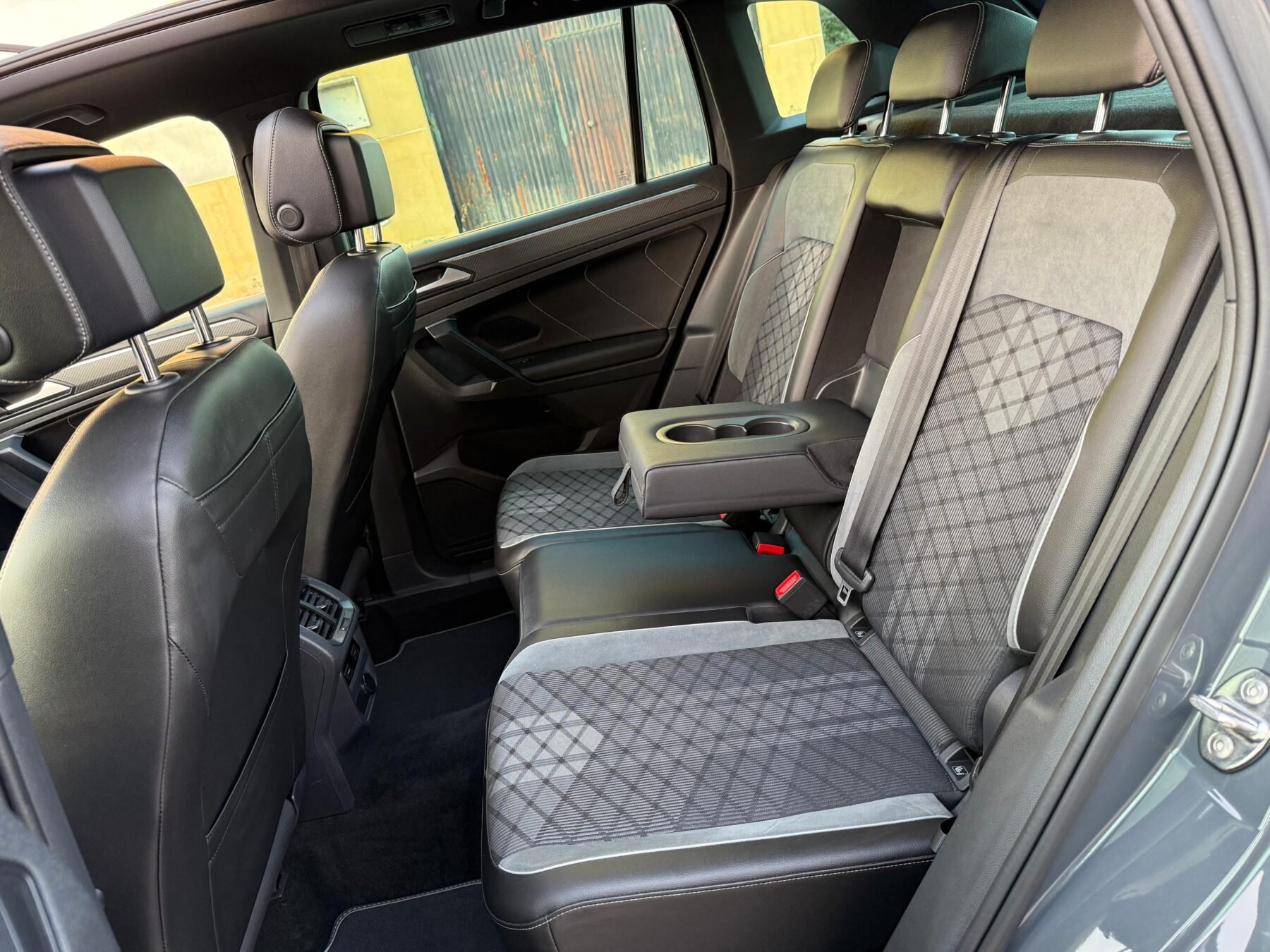 VOLKSWAGEN Tiguan RLine 2.0 TDI DSG