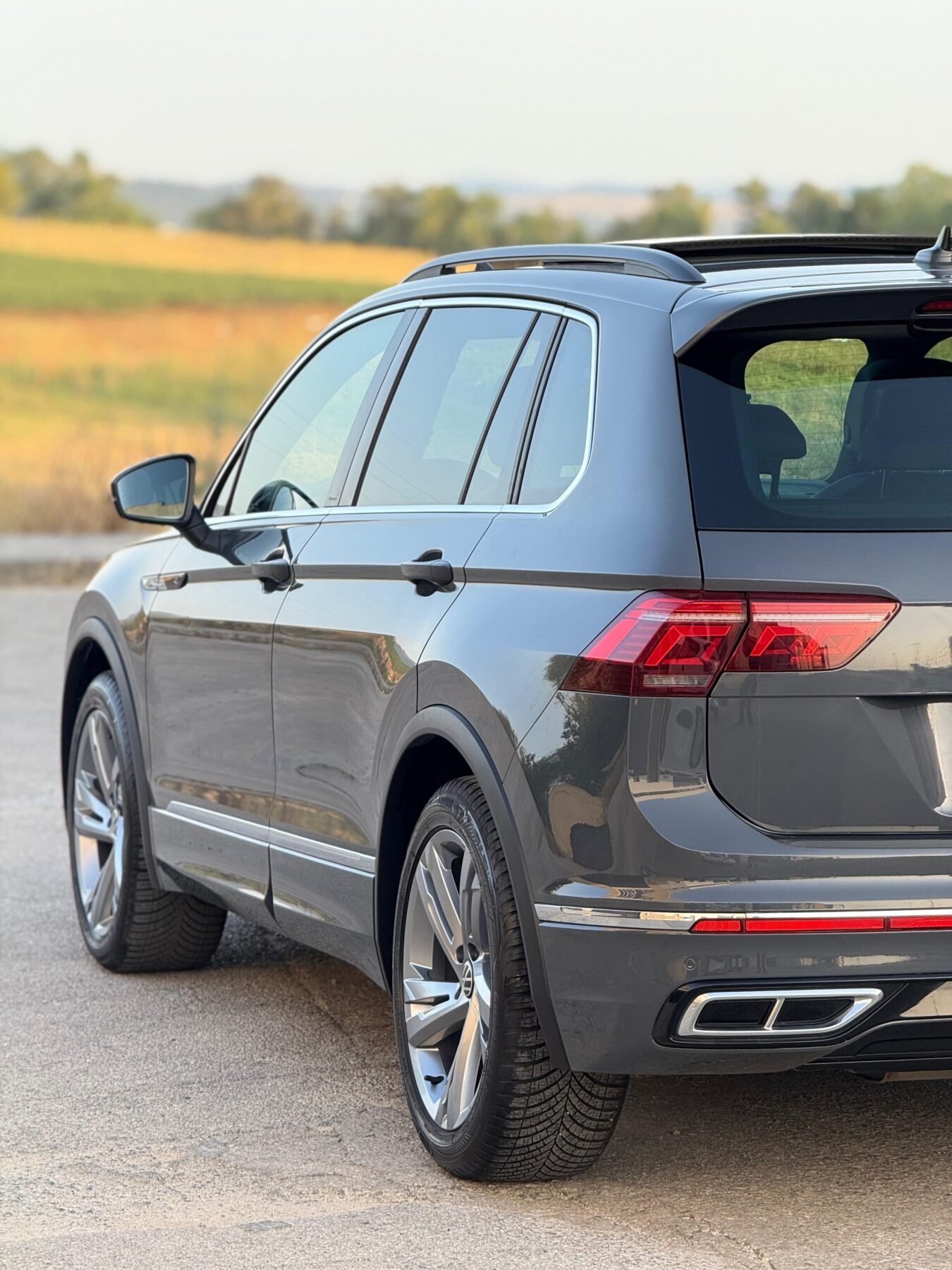 VOLKSWAGEN Tiguan RLine 2.0 TDI DSG