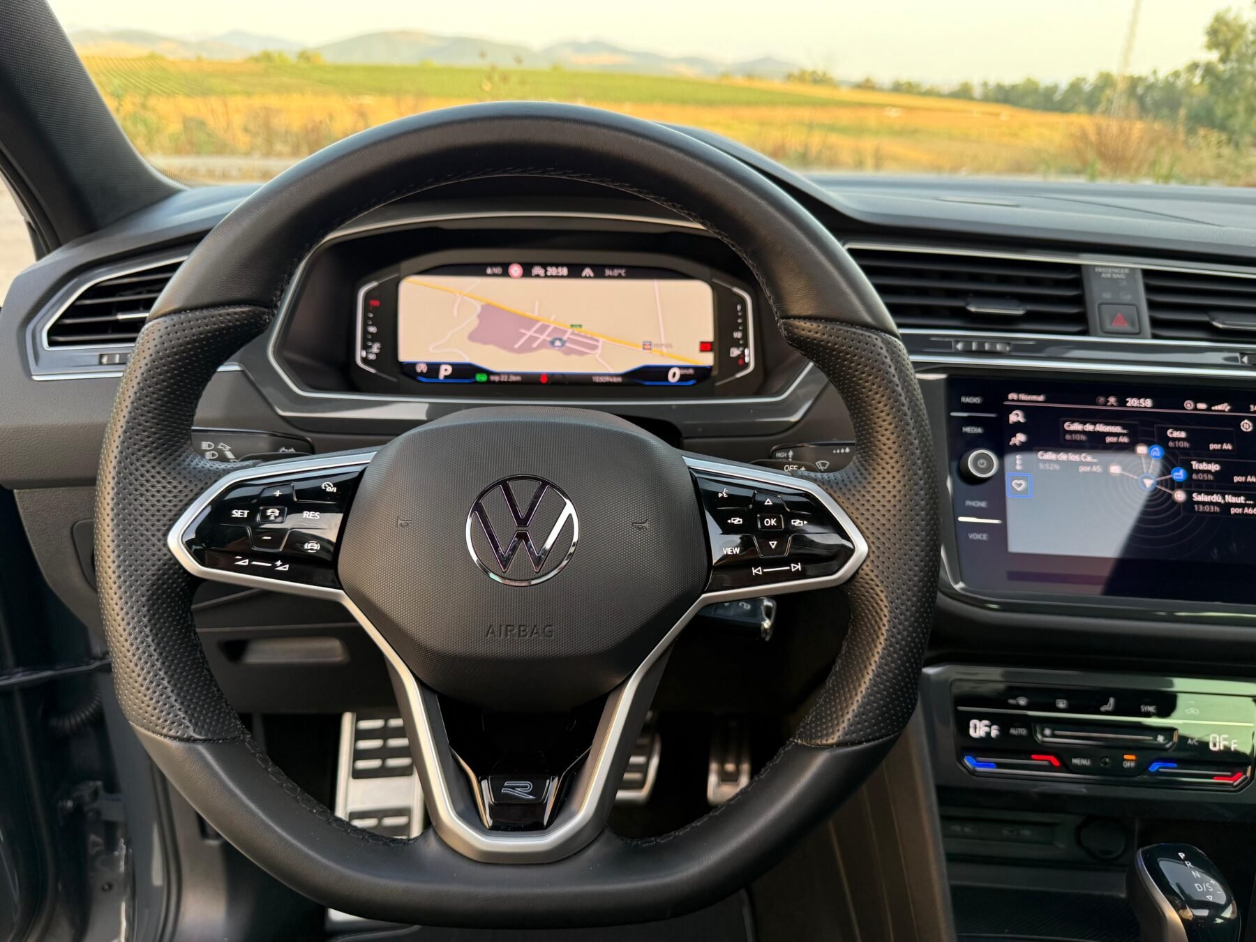 VOLKSWAGEN Tiguan RLine 2.0 TDI DSG