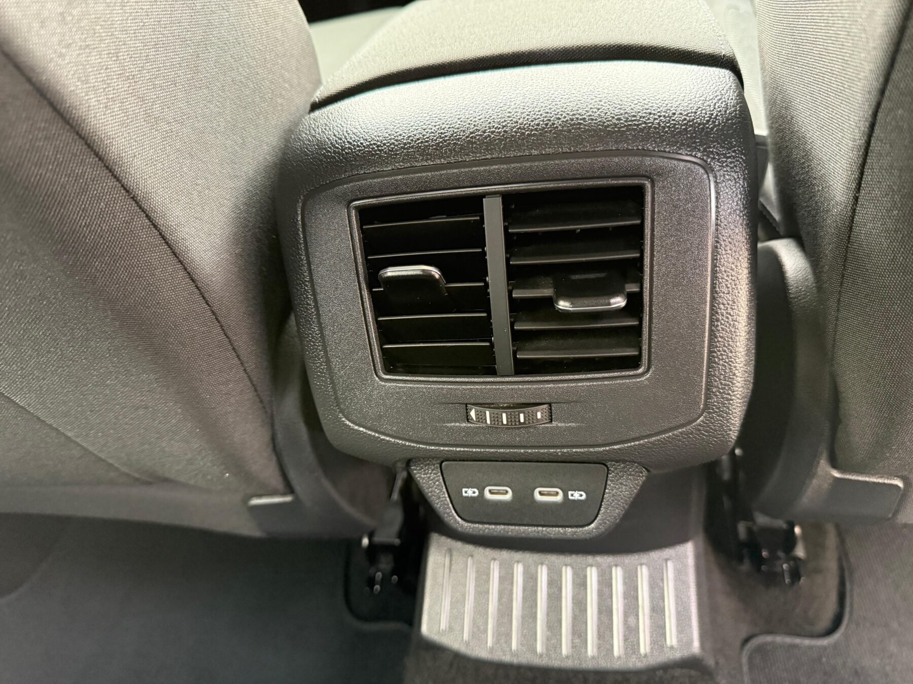 VOLKSWAGEN T-Roc Life 2.0 TDI