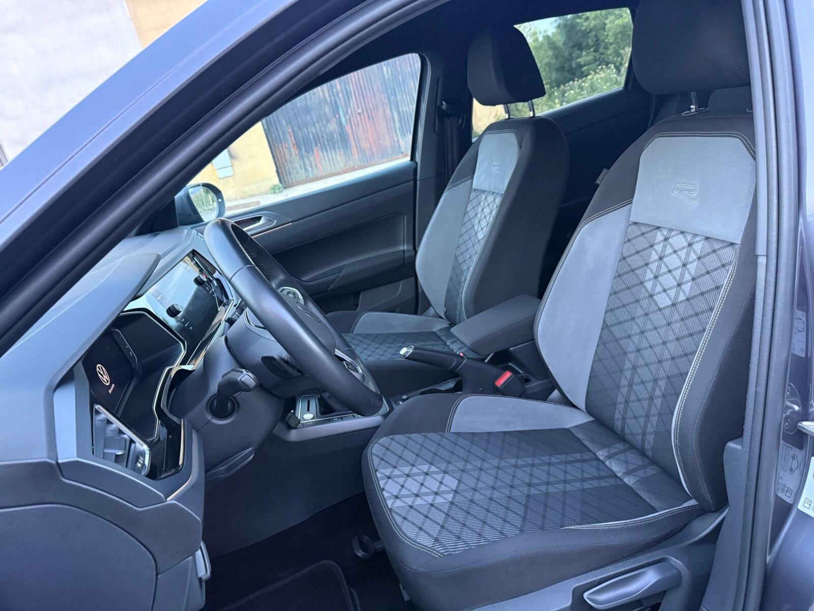 VOLKSWAGEN Rline Taigo 