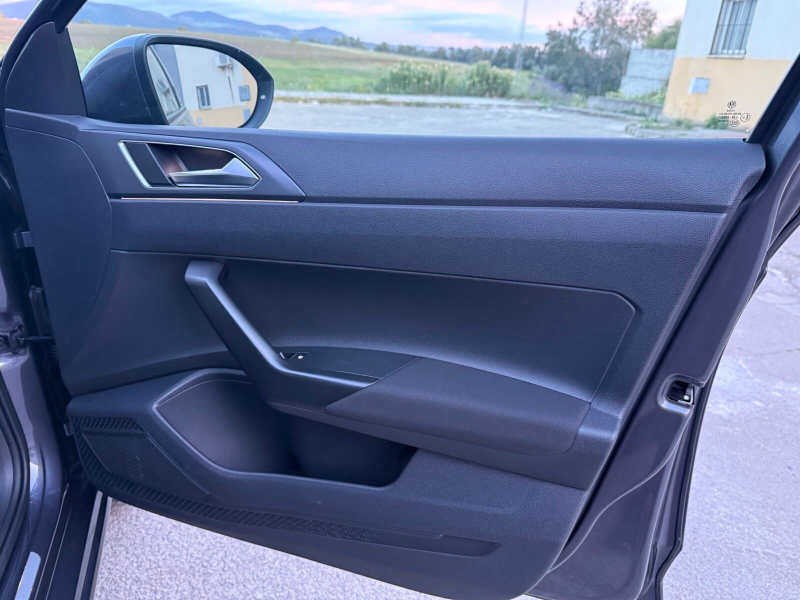 VOLKSWAGEN Rline Taigo 
