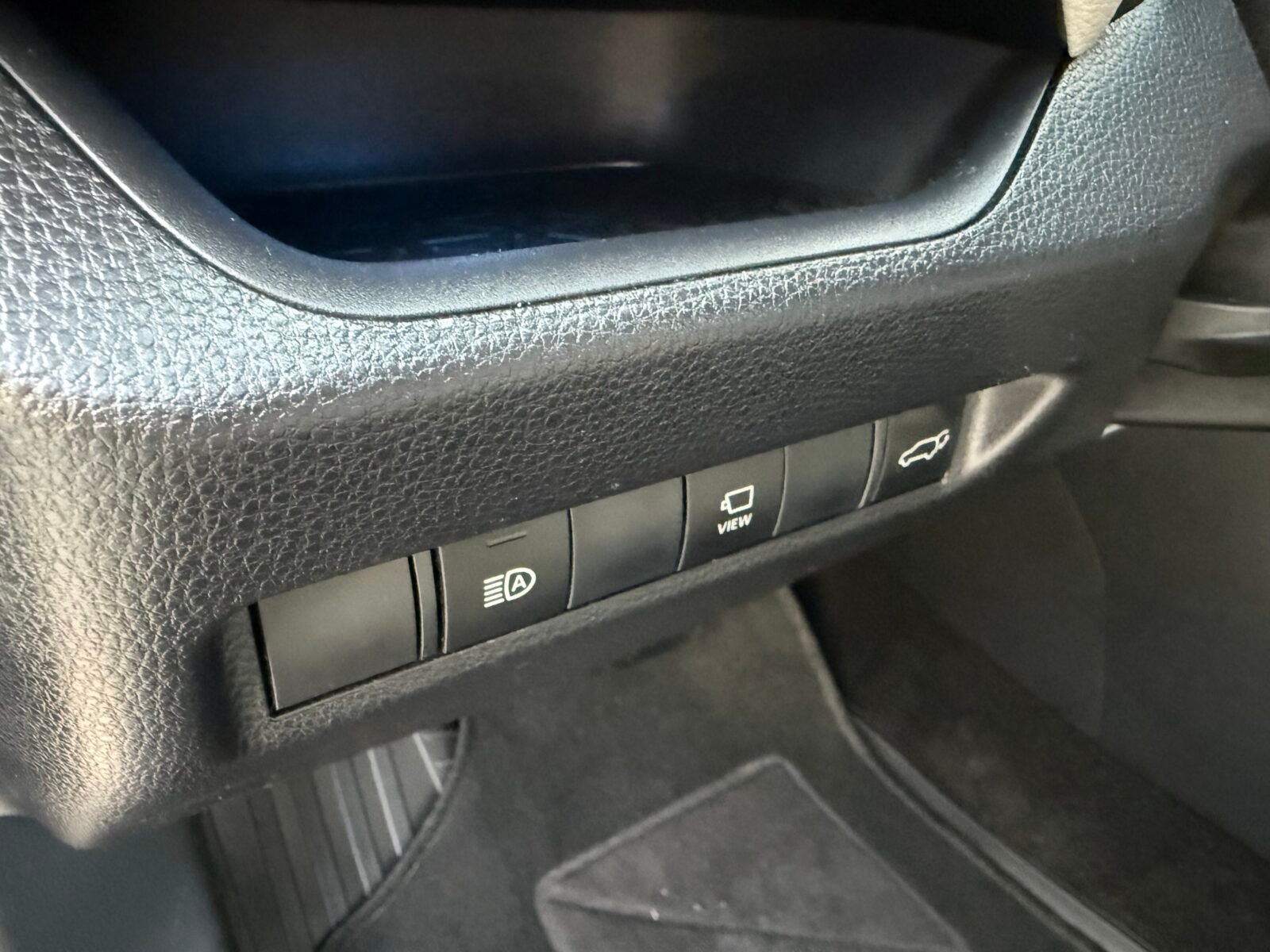 TOYOTA Rav4 Luxury