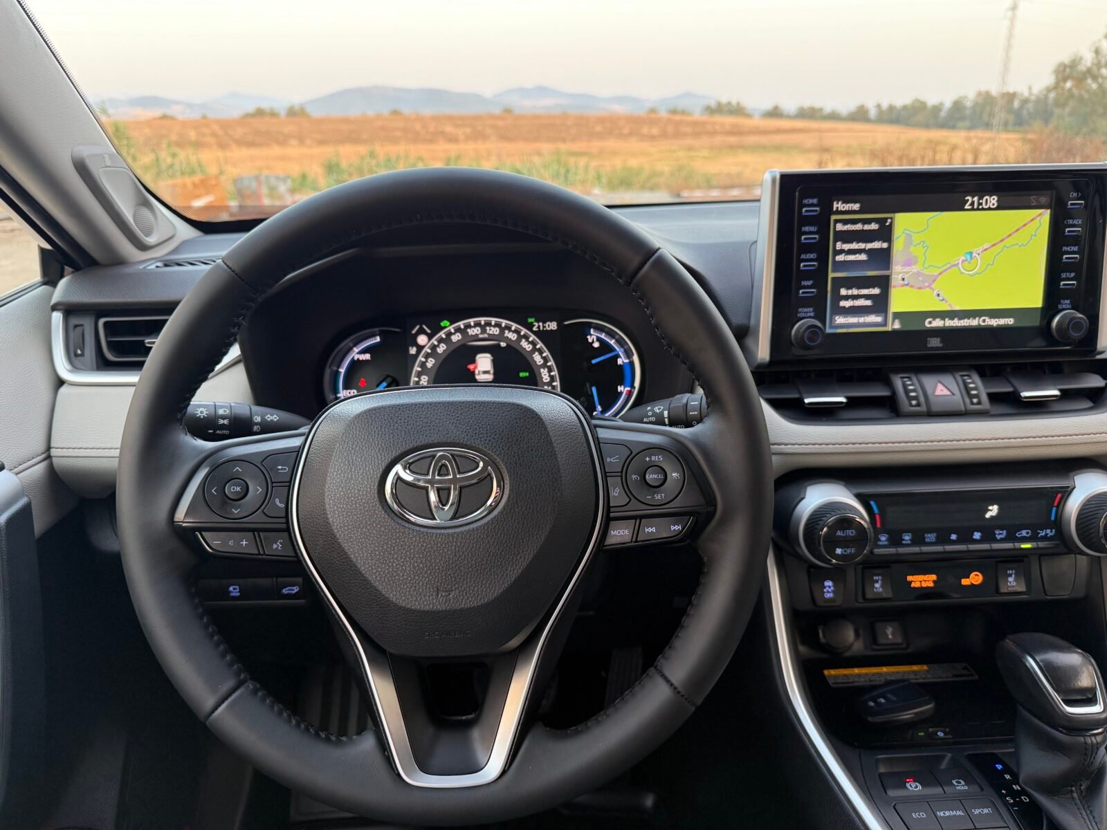 TOYOTA Rav4 Luxury
