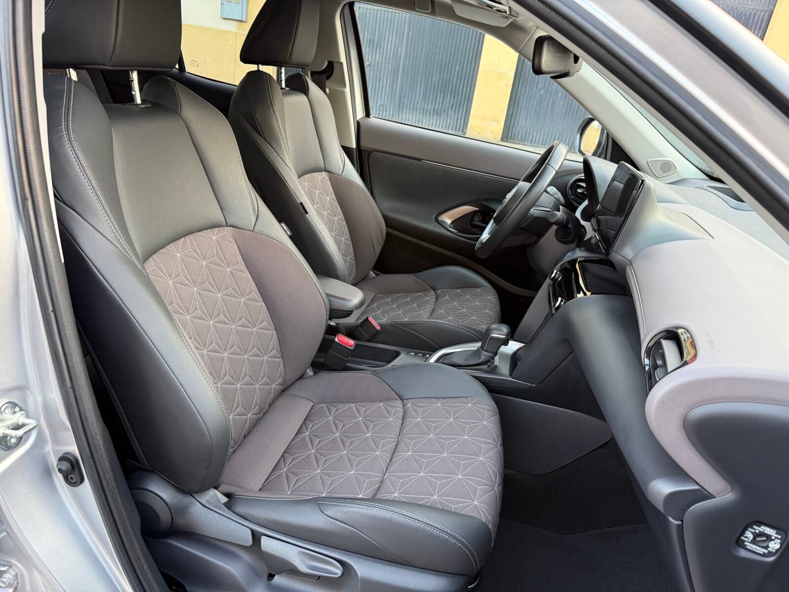 TOYOTA Yaris Cross style