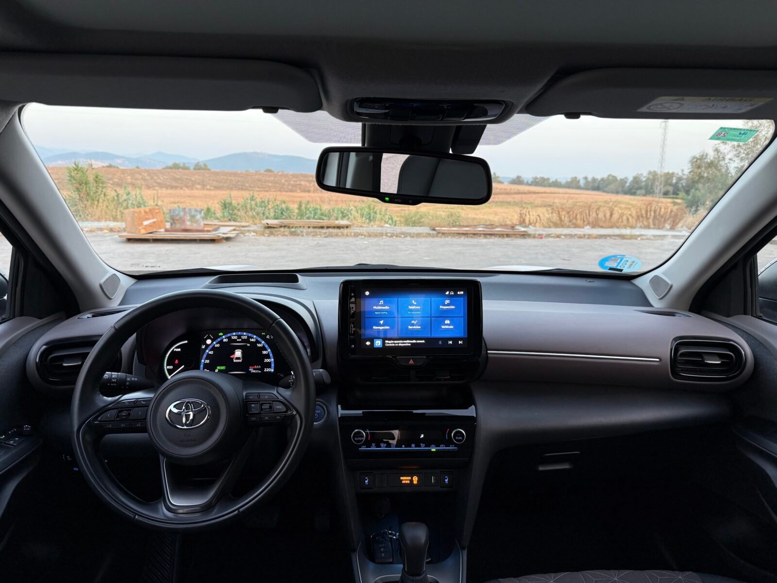 TOYOTA Yaris Cross style