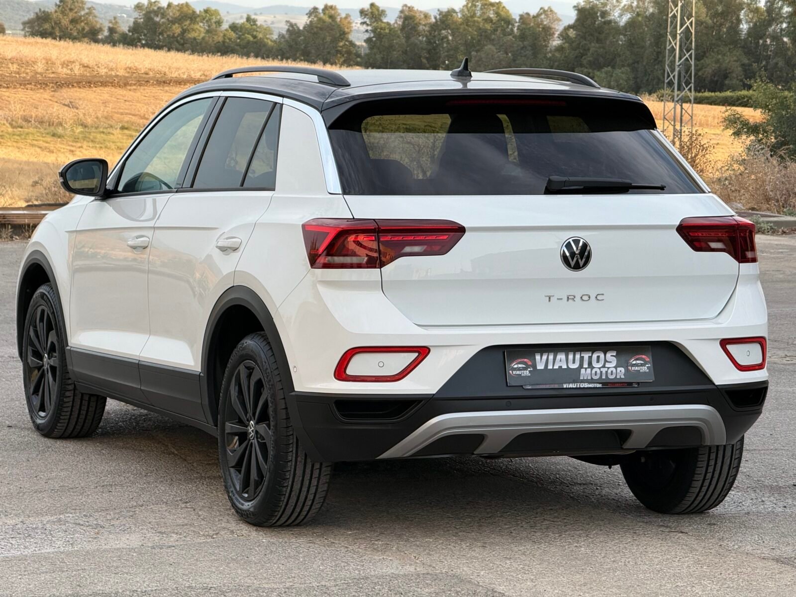 VOLKSWAGEN T-Roc Life