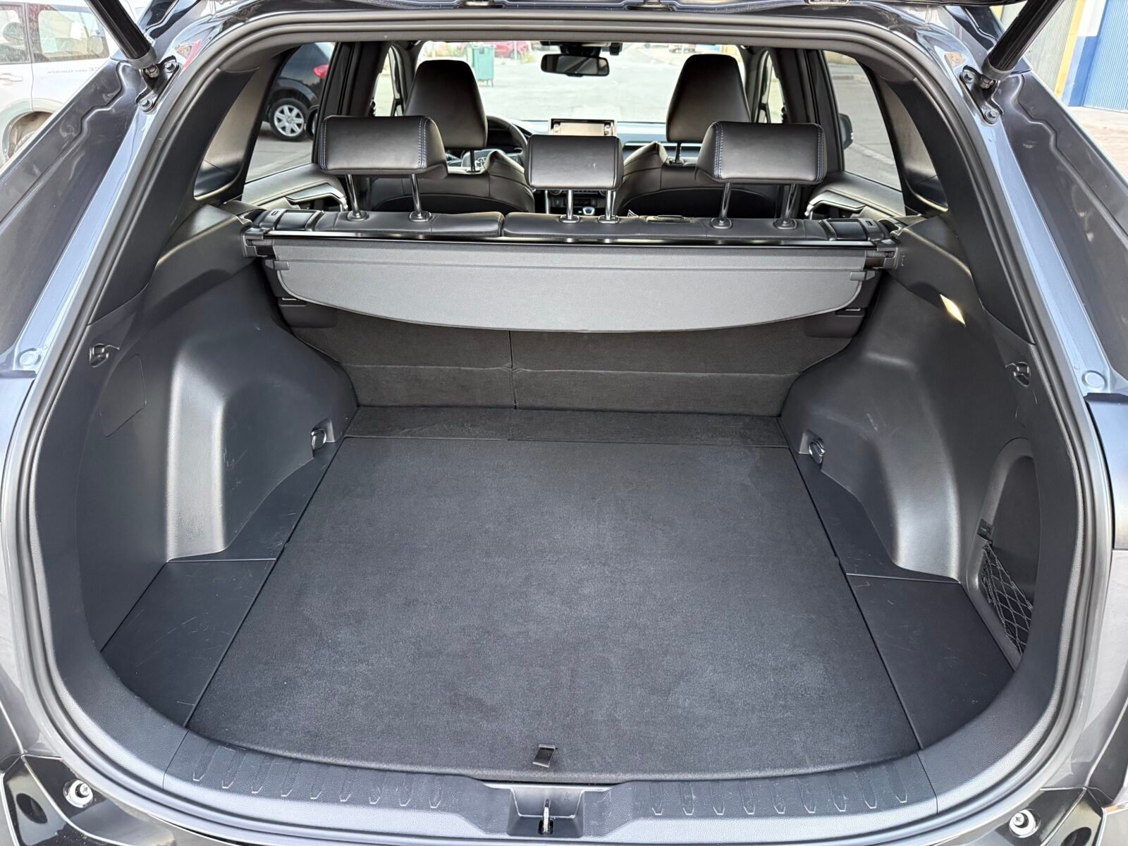 TOYOTA Rav4 Style