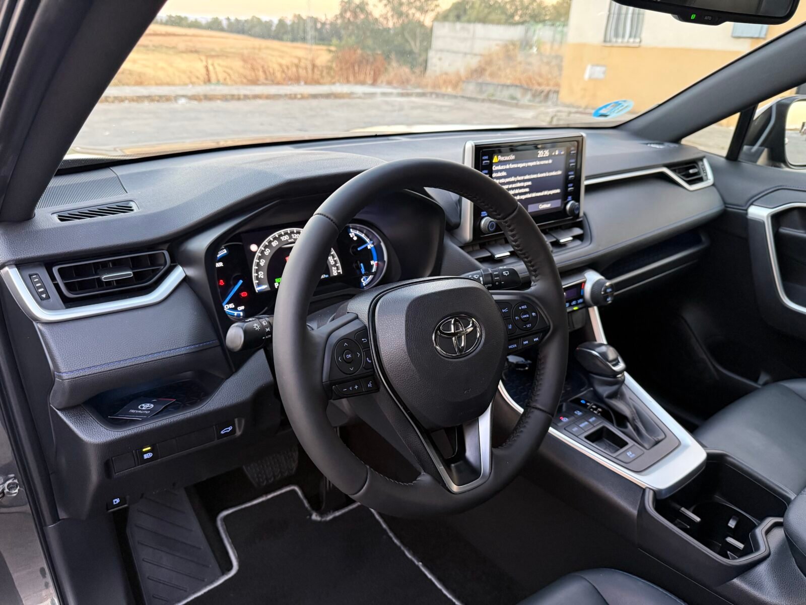 TOYOTA Rav4 Style